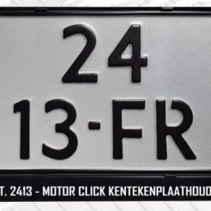 Motor click nummerplaathouder met reclamerand